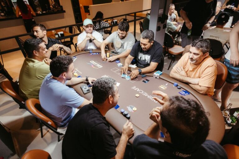 Top 7 aplicativos para aprimorar suas habilidades em jogos de estratégia