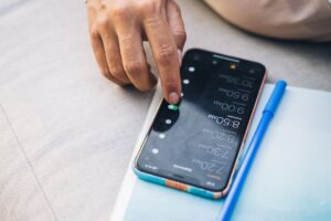 Como automatizar tarefas diárias com aplicativos para liberar mais tempo no seu dia a dia